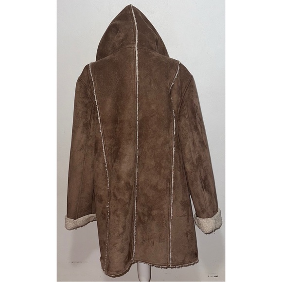 Brown Sherpa Hooded Coat - Picture 4 of 9